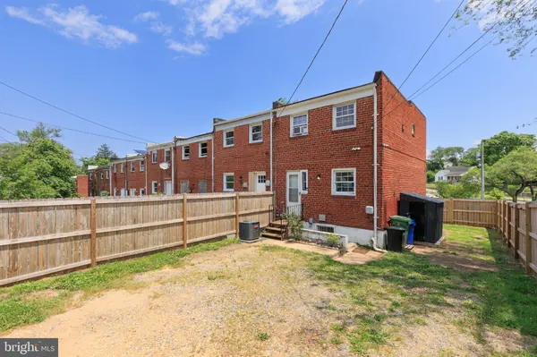 3826 W BAY