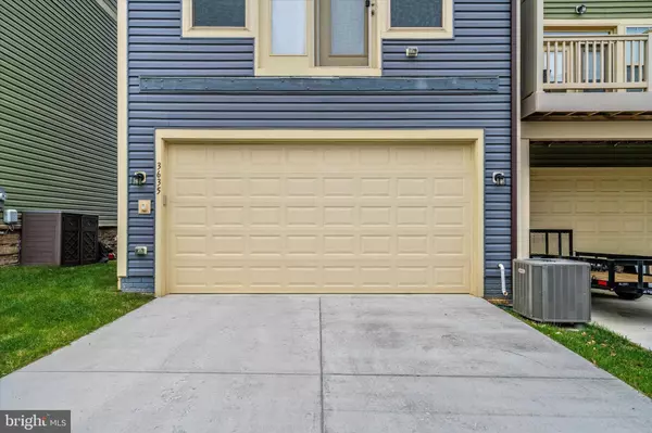 3635 STONE BARN DR, Frederick, MD 21704