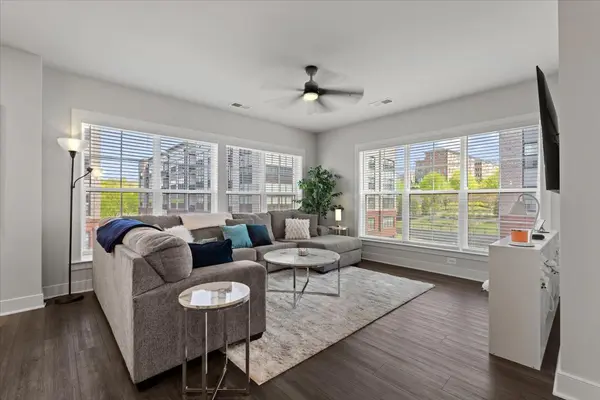 106 Saint Ives Pl #201, Oxon Hill, MD 20745-1454