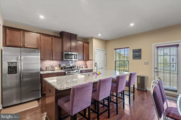 18060 RED CEDAR RD, Dumfries, VA 22026