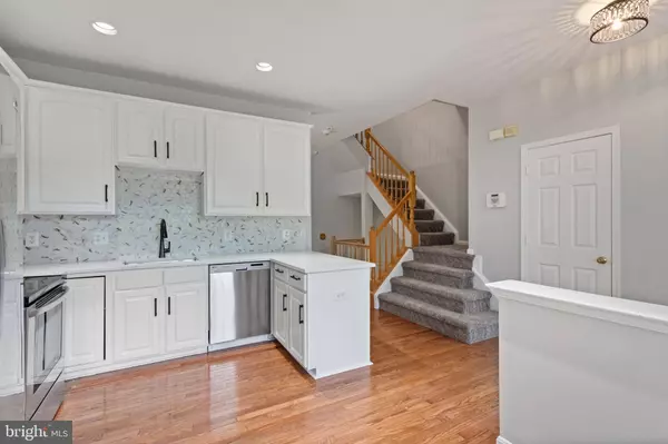 4893 BENECIA LN, Dumfries, VA 22025