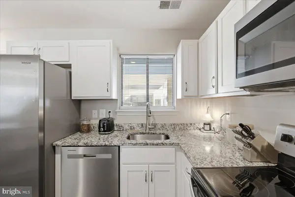 3053 HEATHCOTE RD, Waldorf, MD 20602