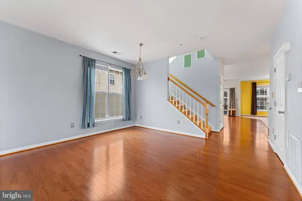 15522 JOHN DISKIN CIR, Woodbridge, VA 22191