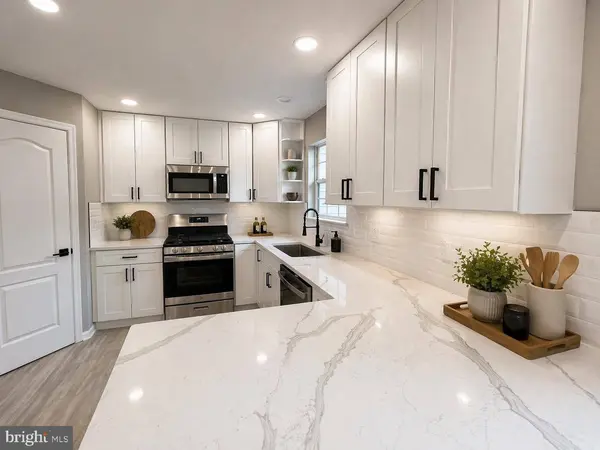 9016 LAKE LARGO DR, Upper Marlboro, MD 20774