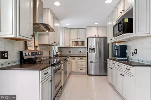 1335 BARON PL, Front Royal, VA 22630