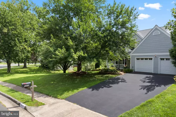 9433 WATERFORD DR, Manassas, VA 20110