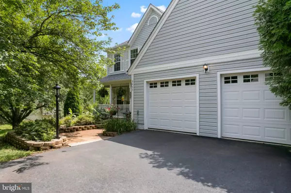 9433 WATERFORD DR, Manassas, VA 20110