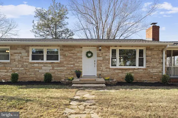 6744 RILEY RD, Warrenton, VA 20187