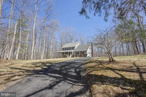19332 HILLCREST LN, Jeffersonton, VA 22724