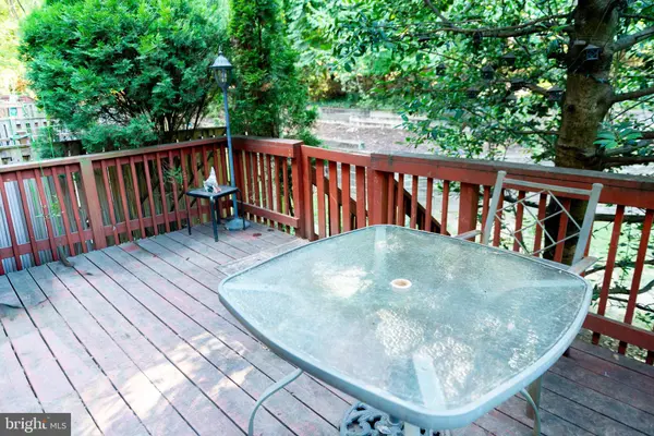 323 LYNN MANOR DR, Rockville, MD 20850