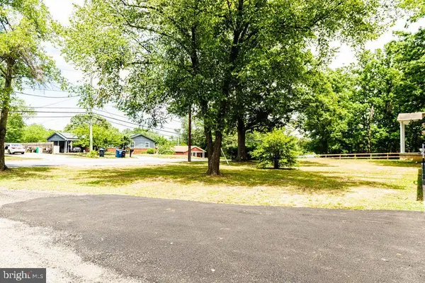 6105 KIRBY RD, Clinton, MD 20735