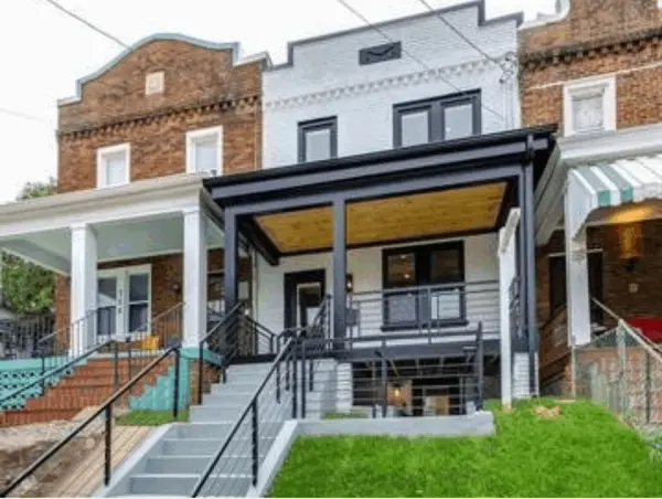 710 Farragut St NW, Washington, DC 20011-4012