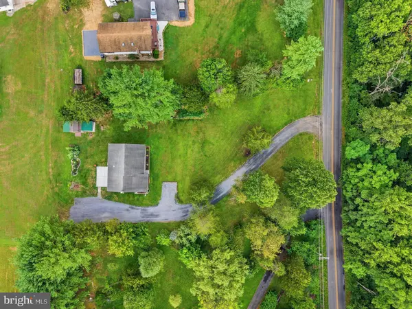 2756 RIDGE HOLLOW RD, Edinburg, VA 22824