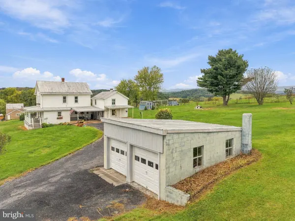 67 LODGE HALL RD, Mount Jackson, VA 22842