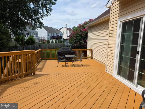 9405 LUKE DR, Manassas Park, VA 20111
