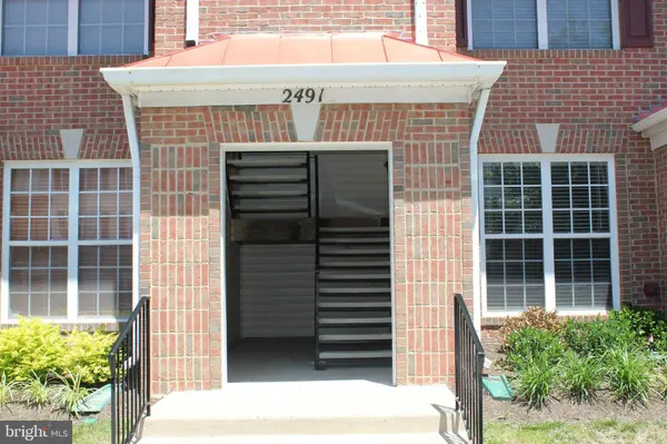 2491 QUICK ST #303, Herndon, VA 20171