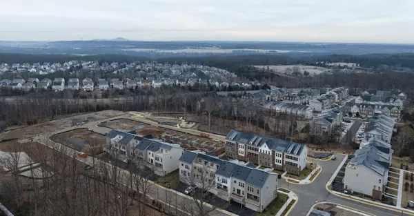 Living in Northern Virginia: A Two-Sided Perspective