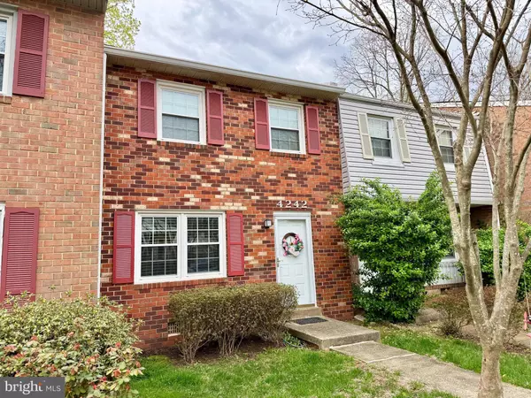 4242 EMBASSY DR, Woodbridge, VA 22193