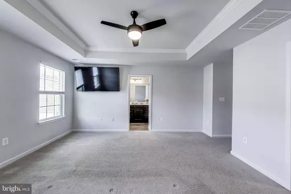 520 VIEW POINT WAY, Fredericksburg, VA 22405