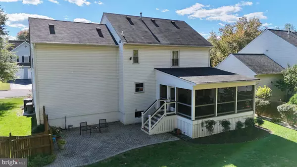 5126 LEATHERBACK RD, Woodbridge, VA 22193