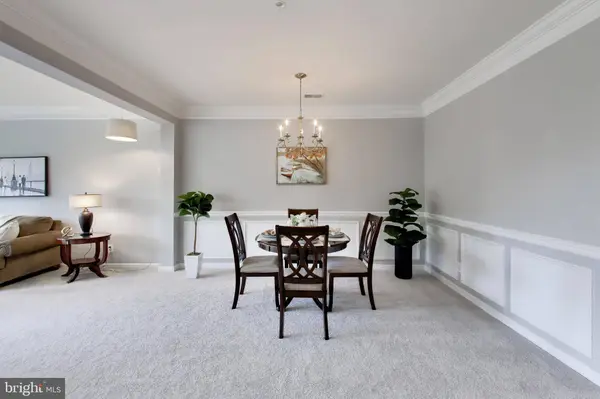 15330 KENSINGTON PARK DR, Woodbridge, VA 22191