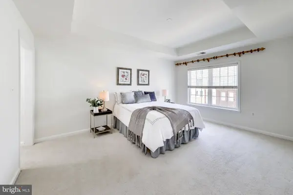 16815 NUTTAL OAK PL, Woodbridge, VA 22191