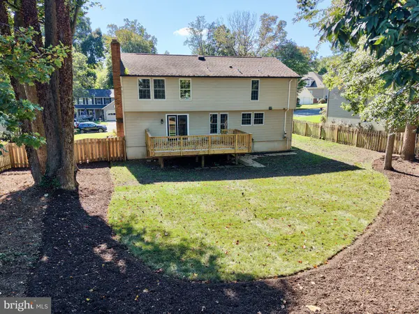 15177 HOLLEYSIDE DR, Dumfries, VA 22025