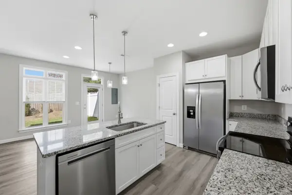 117 Coralyrose Ct, Winchester, VA 22602-7051