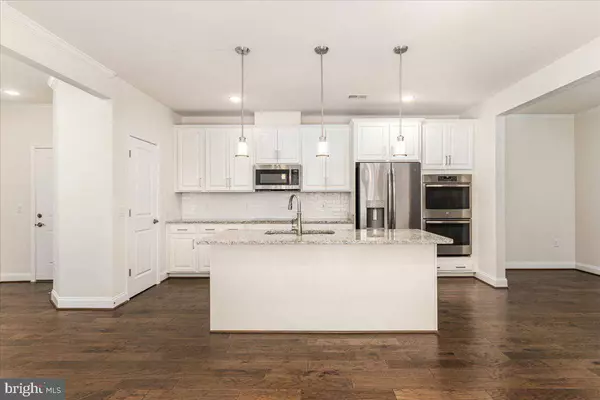 23631 HAVELOCK WALK TER #313, Ashburn, VA 20148