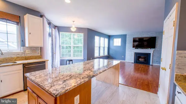 308 BRADDOCK ST, Charles Town, WV 25414