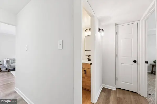 1731 GAINESVILLE ST SE #201, Washington, DC 20020