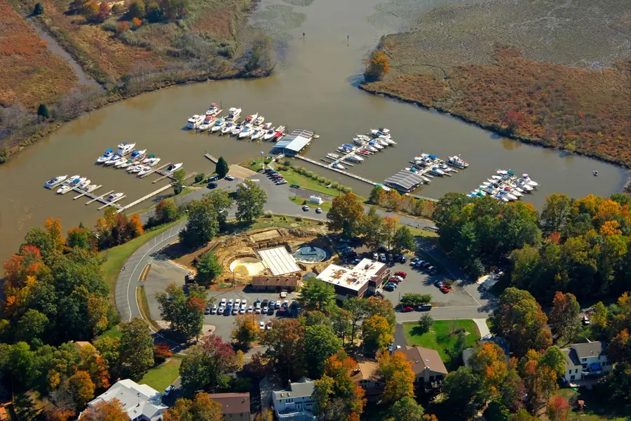 Aquia Harbour