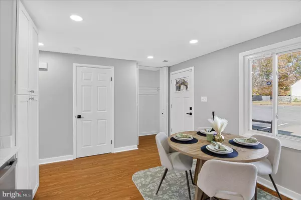 3681 MASTHEAD TRL, Triangle, VA 22172