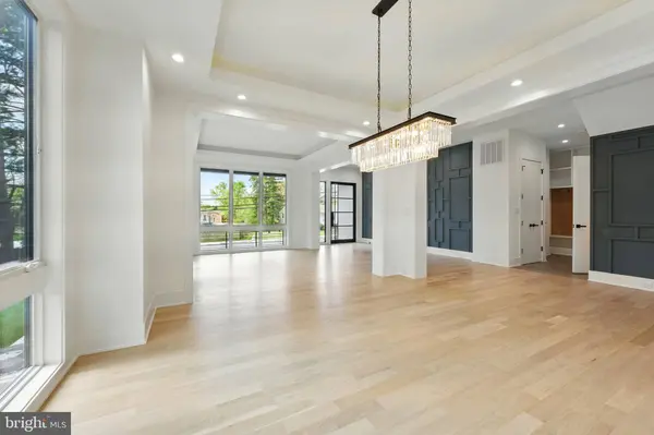 103 SAINT ANDREWS DR NE, Vienna, VA 22180