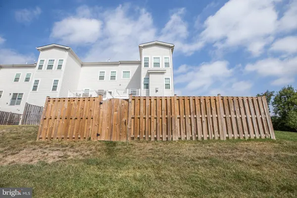 42241 VIOLET MIST, Ashburn, VA 20148