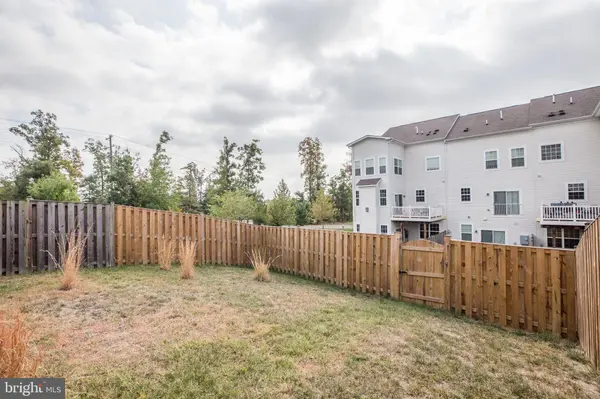 42241 VIOLET MIST, Ashburn, VA 20148