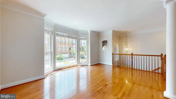 5459 SERVICEBERRY ST, Centreville, VA 20120