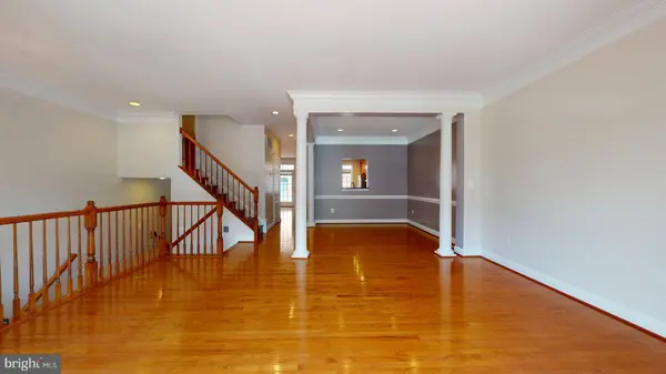 5459 SERVICEBERRY ST, Centreville, VA 20120