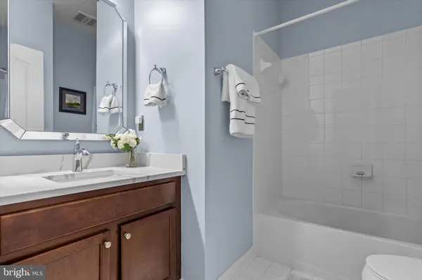 22650 GRAY FALCON, Ashburn, VA 20148