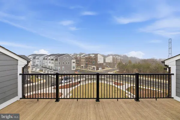 13725 AVIATION PL, Herndon, VA 20171