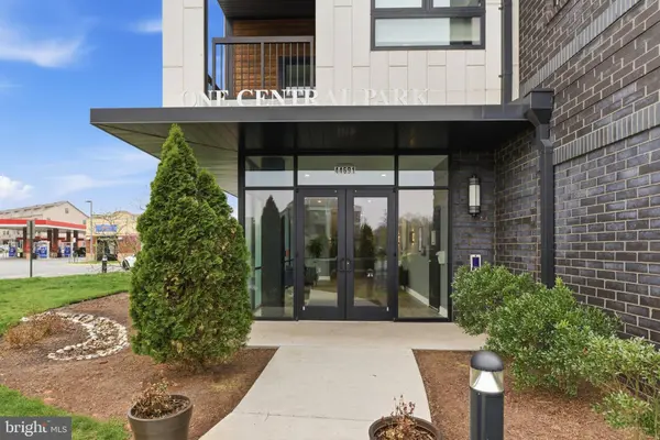 44691 WELLFLEET DR #205, Ashburn, VA 20147