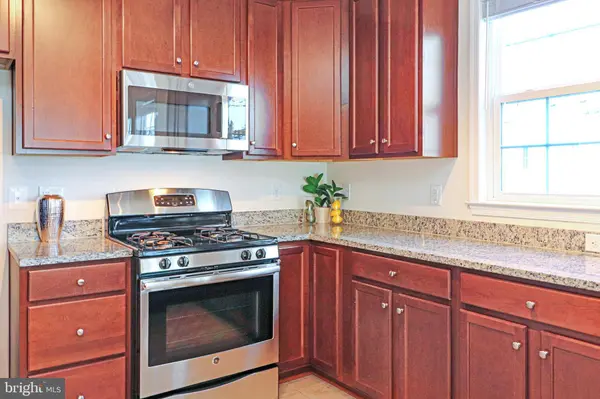 24620 BYRNE MEADOW SQ #300, Aldie, VA 20105