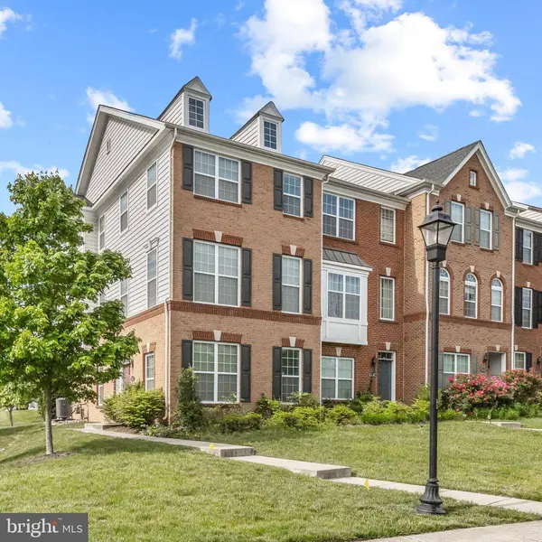 43247 LOUDOUN RESERVE DR, Ashburn, VA 20148