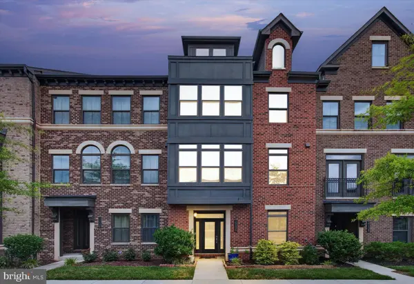 22426 PHILANTHROPIC, Ashburn, VA 20146