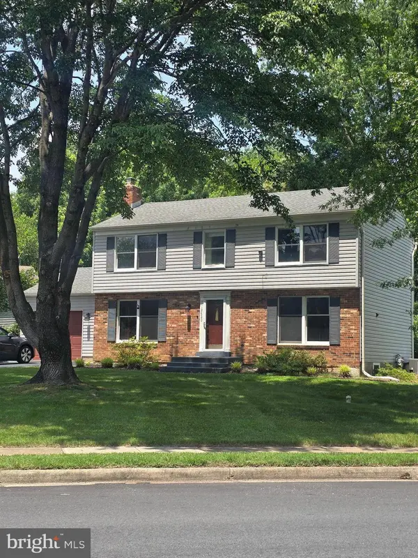 12620 HOLKEIN DR, Herndon, VA 20171