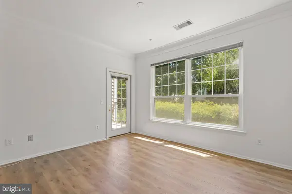 1530 SPRING GATE DR #9106, Mclean, VA 22102