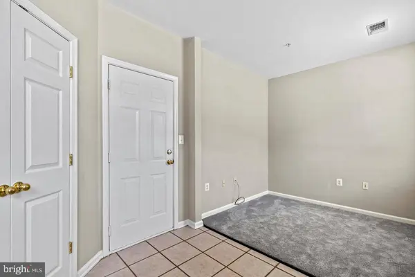 21844 KELSEY SQ, Ashburn, VA 20147