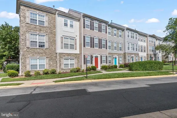 21844 KELSEY SQ, Ashburn, VA 20147