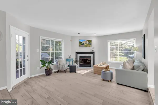 21178 WILDFLOWER SQ, Ashburn, VA 20147