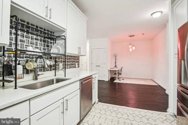 9430 SILVER KING CT #410, Fairfax, VA 22031